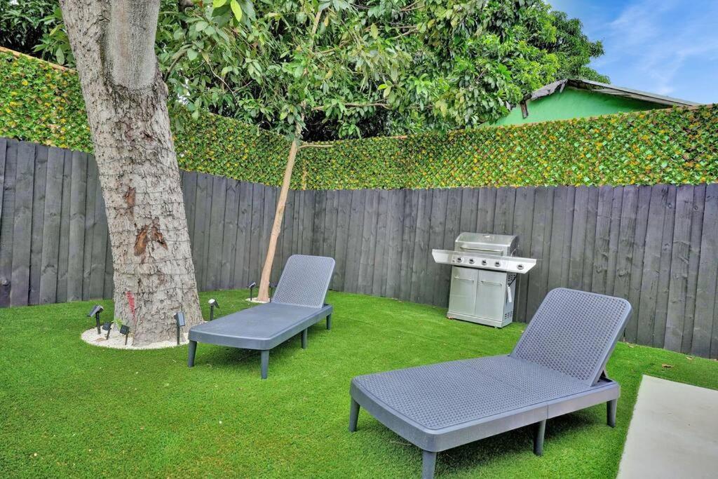 Villa Design House -Heated Pool -Big Yard -Gated Parking Miami Esterno foto